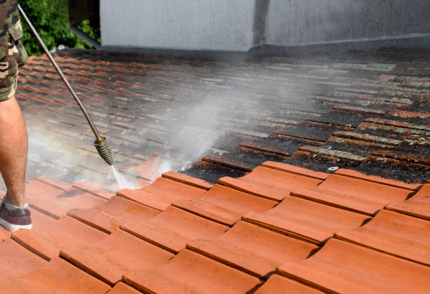 Why Choose Our Certified Pressure Washing Experts for Your Project Needs in Storm Lake, IA?